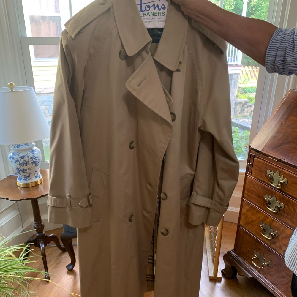 Vintage Men’s Burberry Trench Coat